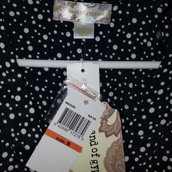 Band of Gypsies Crop Top - Picture 3 of 3